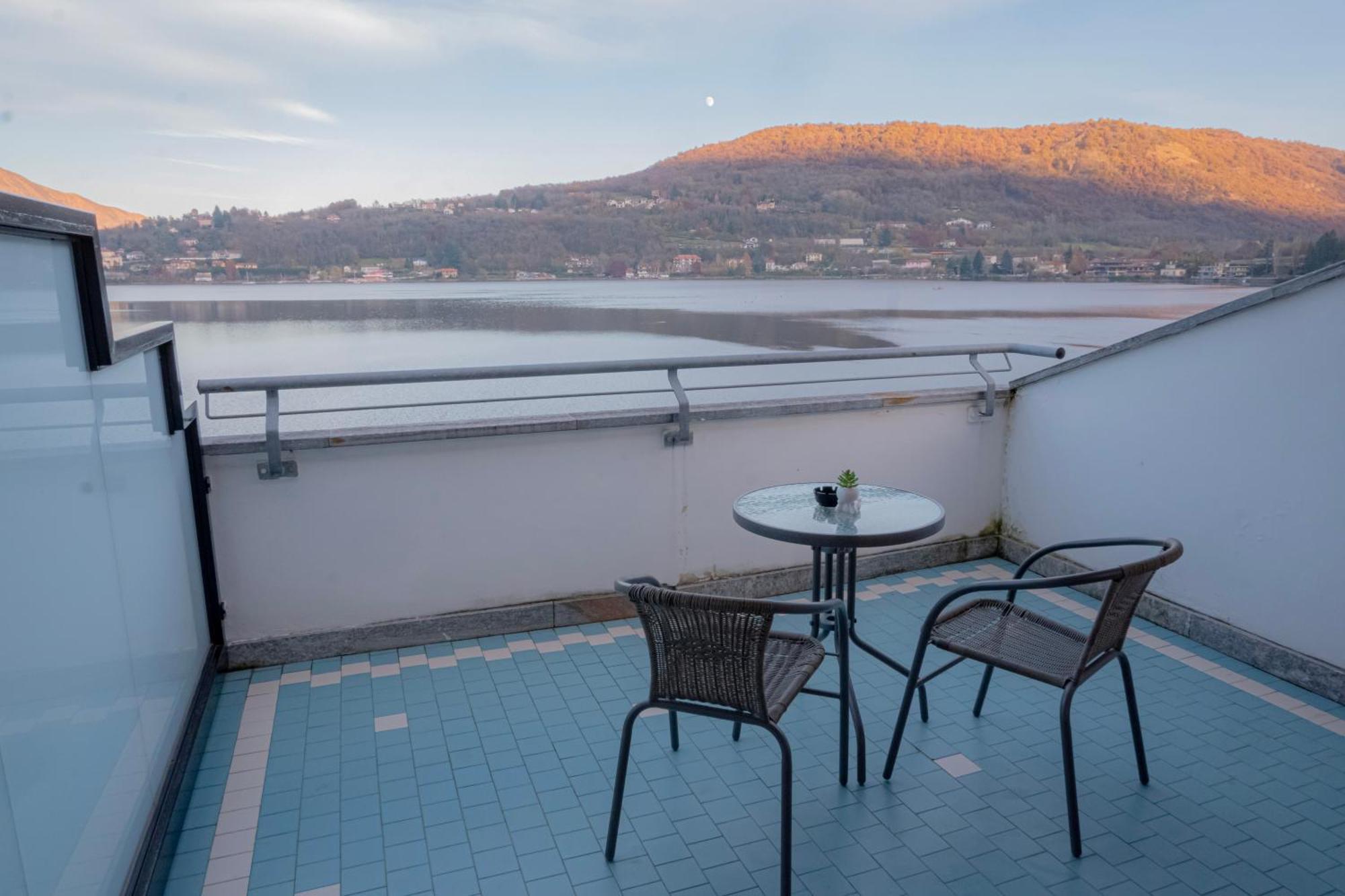 Hotel Chalet Del Lago Avigliana Extérieur photo