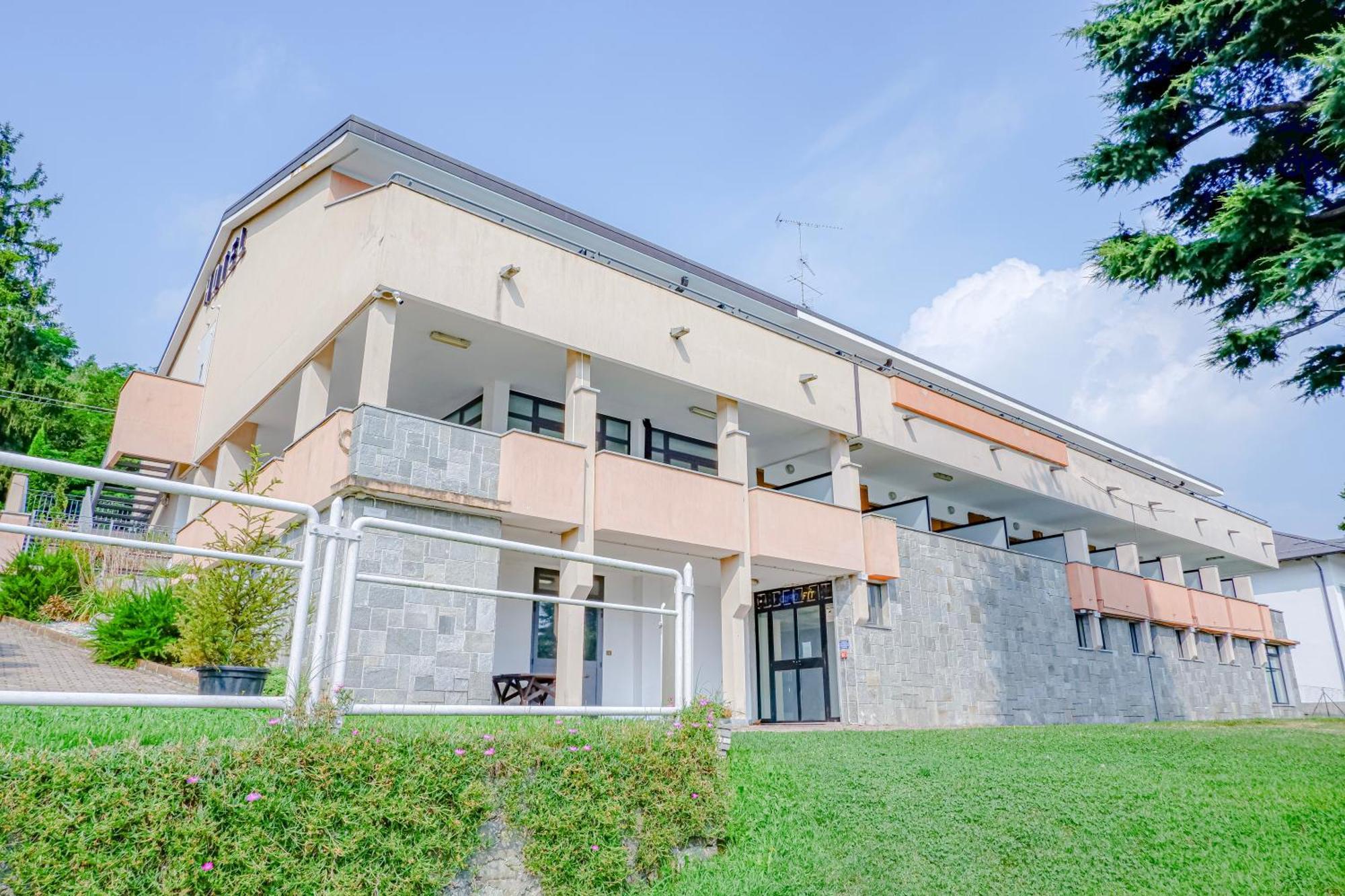 Hotel Chalet Del Lago Avigliana Extérieur photo